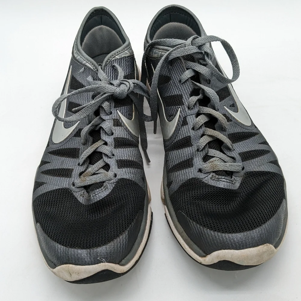 Nike Training Flex Supreme TR3  Sneaker Women's 8.5 Euro 40